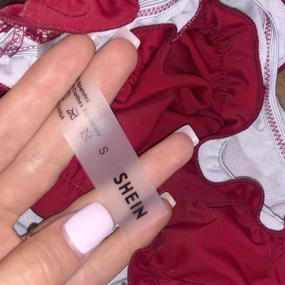 SHEIN swimsuit! Never worn - Picture 3 of 4